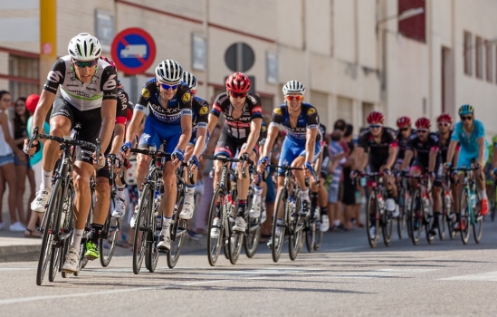 Reserve our properties in Torrevieja to enjoy events like the cycling tour in Torrevieja