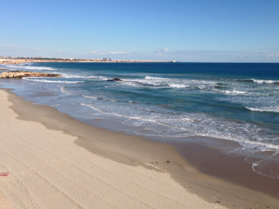 duplex y chalet cerca en Cabo roig cerca a cala capitán