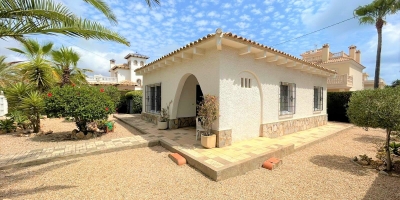 Villa - Resales - Orihuela Costa - Cabo Roig