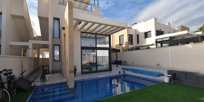 Villa - Resales - Orihuela Costa - Lomas de Cabo Roig