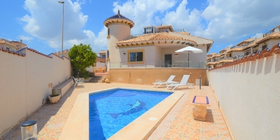 Villa - Resales - Orihuela Costa - Cabo Roig